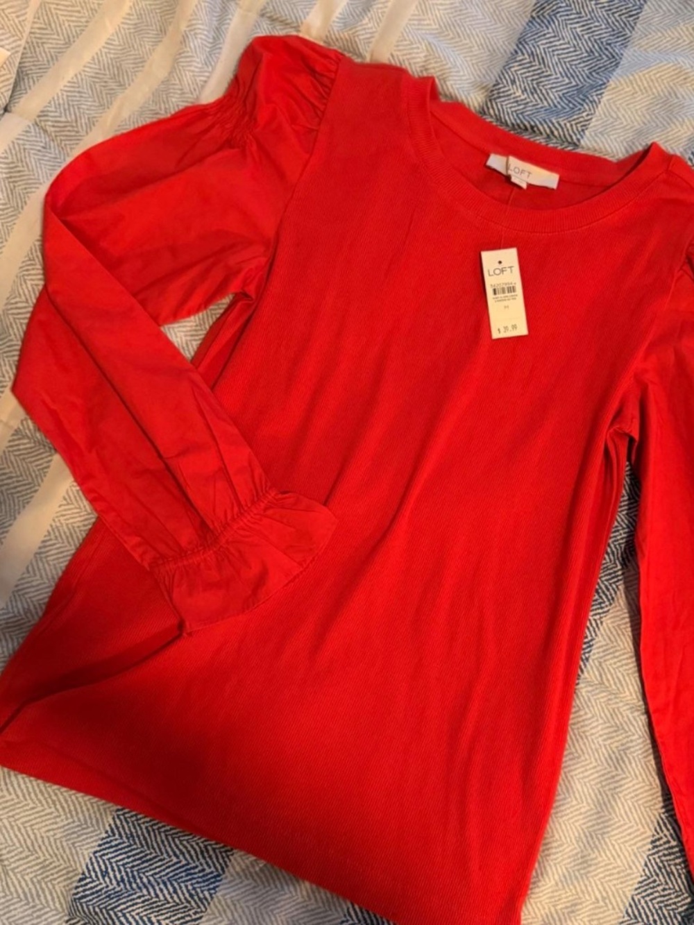 LOFT Red Puff-Sleeve Top – Size Medium – New With Tags